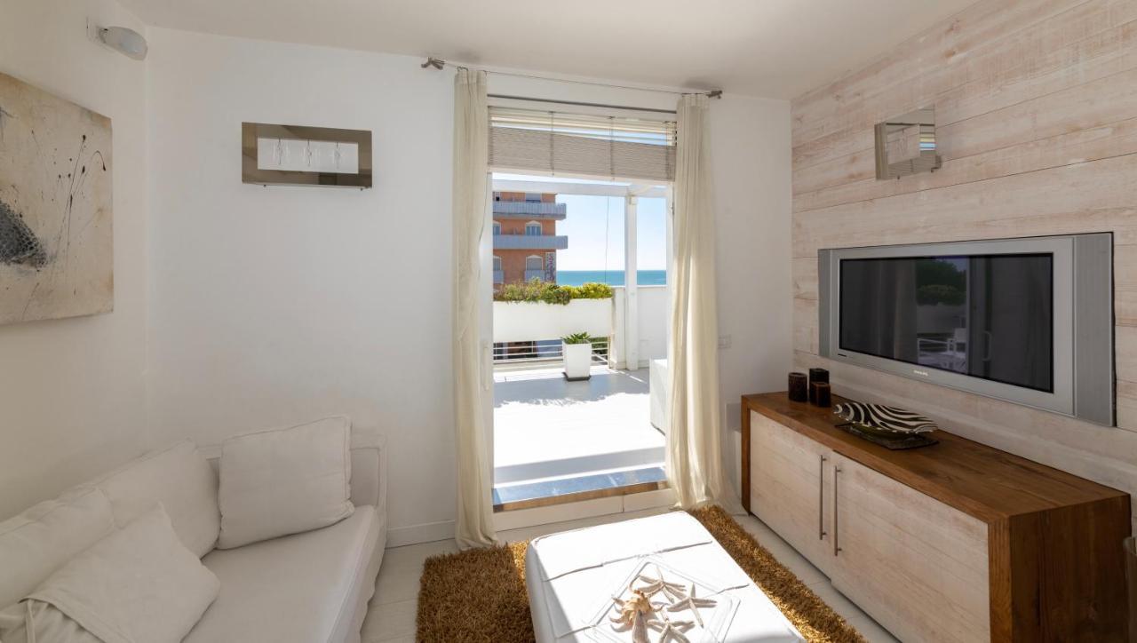 Magnifico Appartamento Dominique Jesolo Lido Carraro Immobiliare - Family Apartments Exterior foto